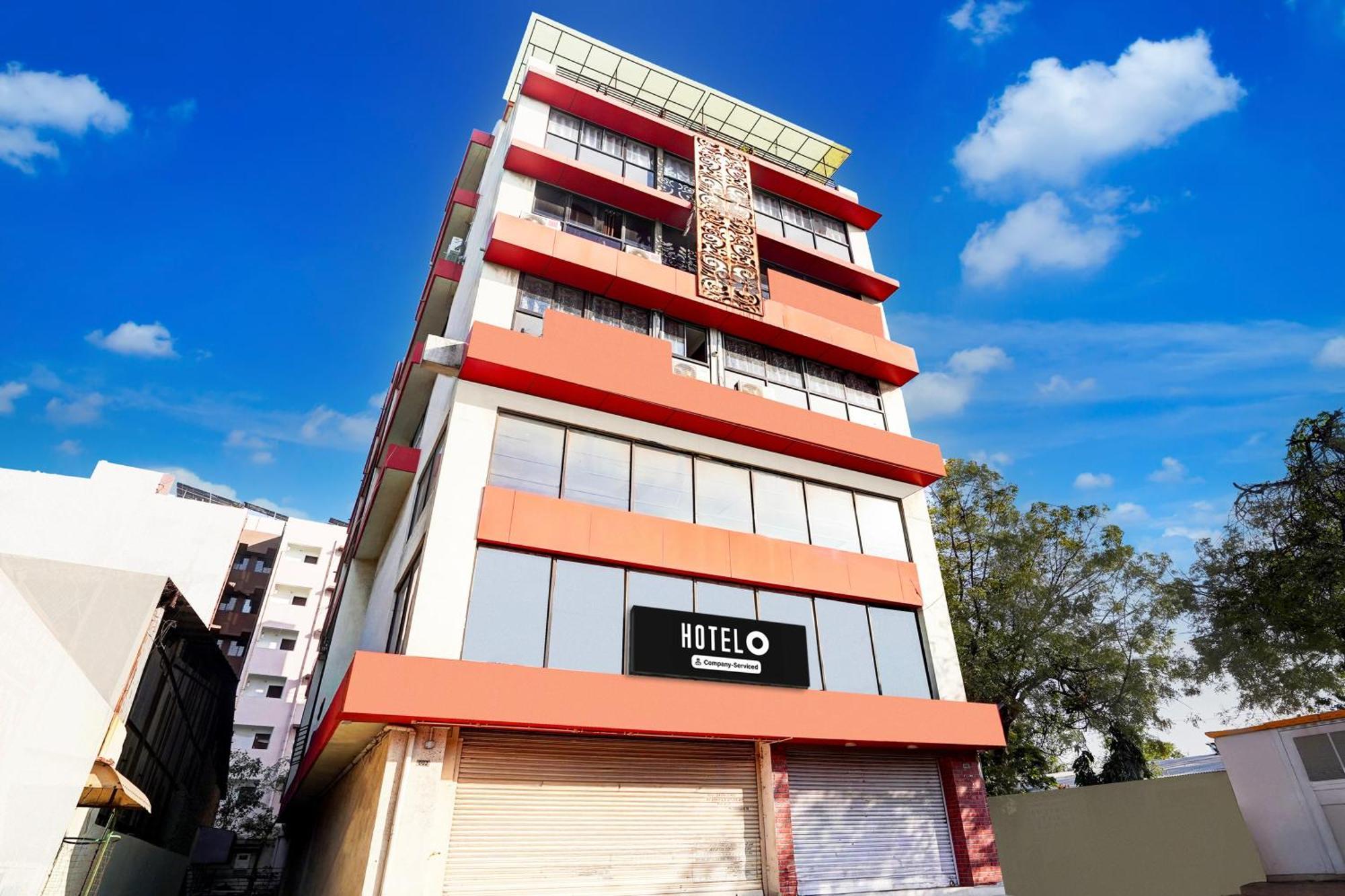 Super Hotel O Geeta Mandir Formerly Hotel Green Park Ahmedabad Luaran gambar